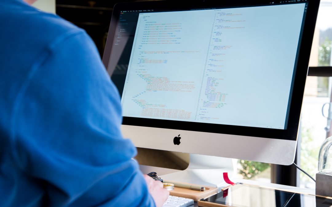 Is There a Productivity Advantage of a Dual Monitor Set Up?